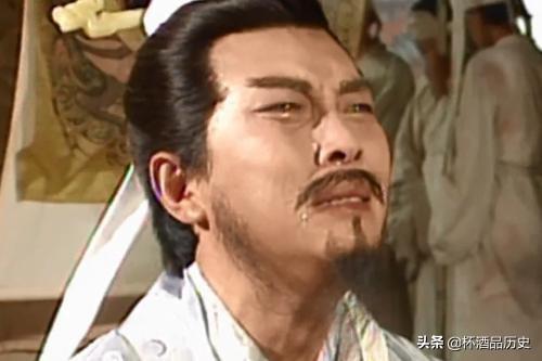 他辅佐刘备的九年，是刘备最辉煌的时刻，但这个人却经常被人忽视