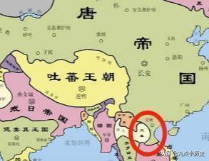 此国原本是中国领土，因中国发生战争而独立，现有人提倡恢复汉字